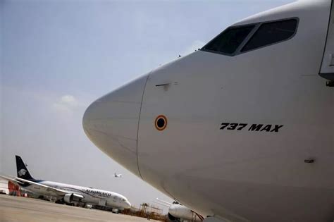 Passenger killed, 30 injured as Singapore Airlines flight.